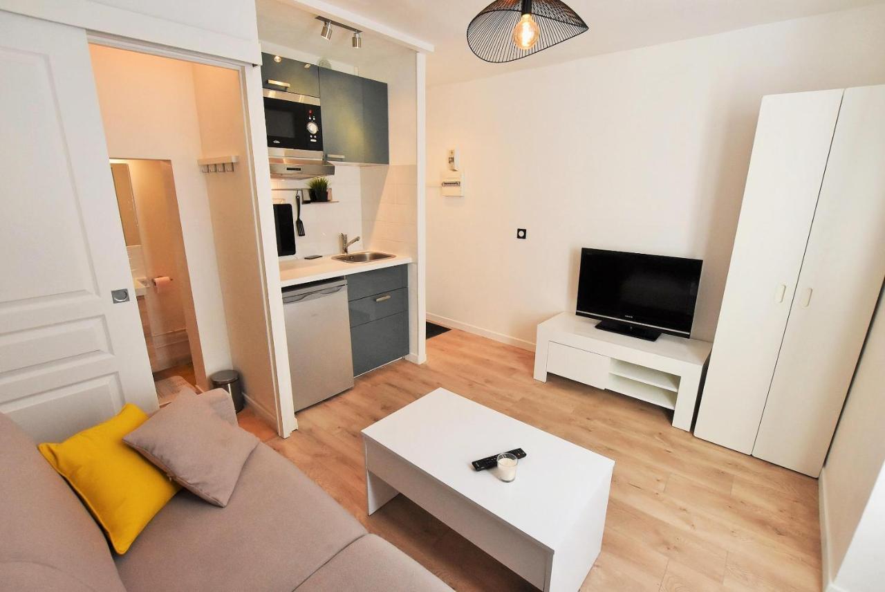 Appartement Au Coeur De La Ville De Taverny Extérieur photo
